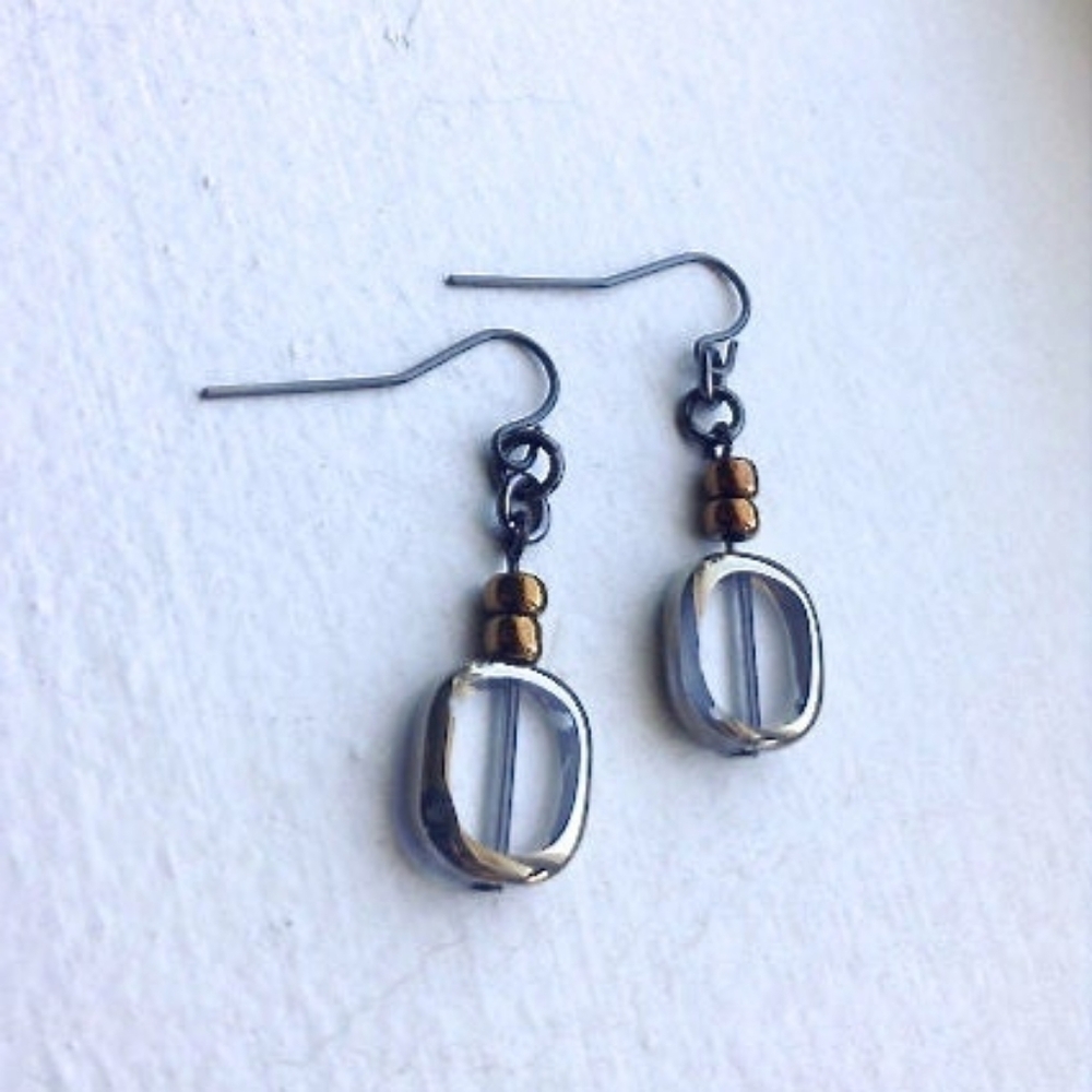 Chic Metallic Toho Bead Dangle Earrings
